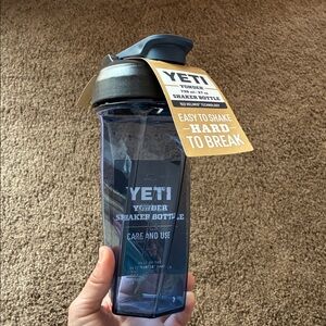 YETI Yonder Helimix Vortex Blender Shaker BLUE Bottle | No Blending